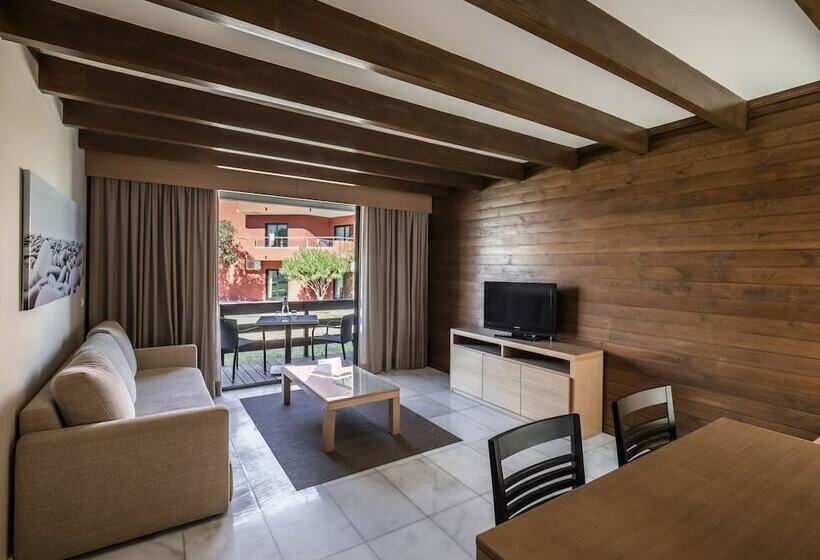 Бунгало Стандарт, Topazio Vibe Beach Hotel & Apartments   Adults Friendly