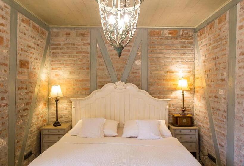 اتاق لوکس با بالکن, Vila Terrasse