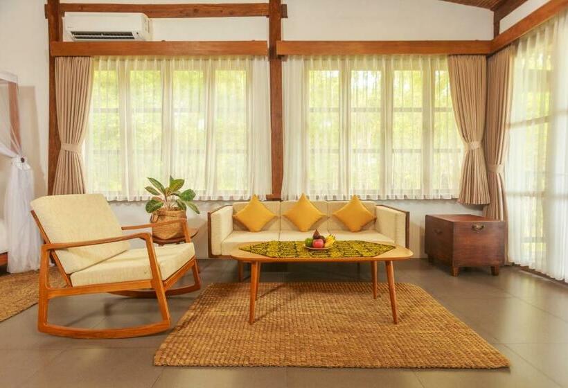 Люкс Кровать Кинг, Villa So Long Banyuwangi   Ijen