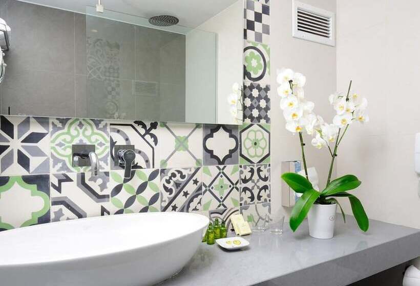 Quarto Deluxe, Atrium Ambiance