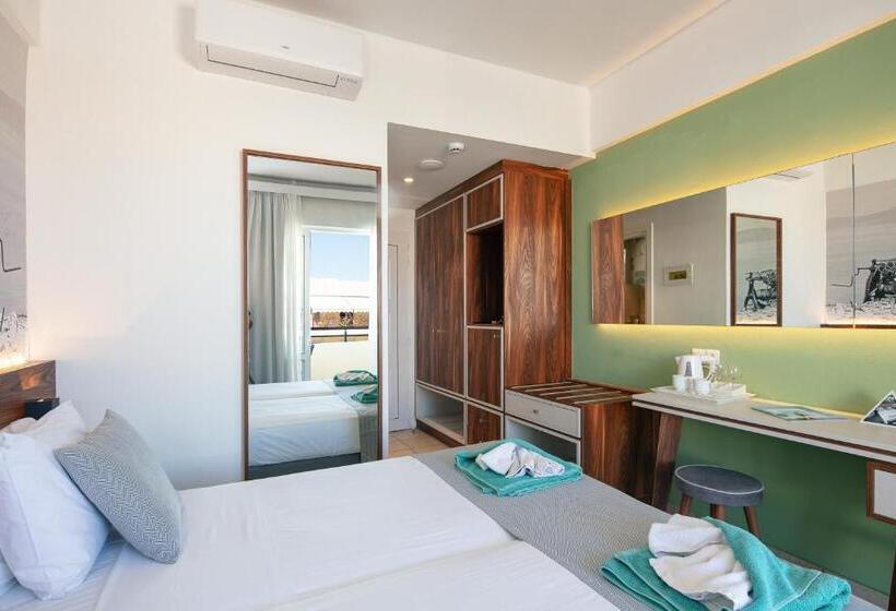 Quarto Estandar, Atrium Ambiance