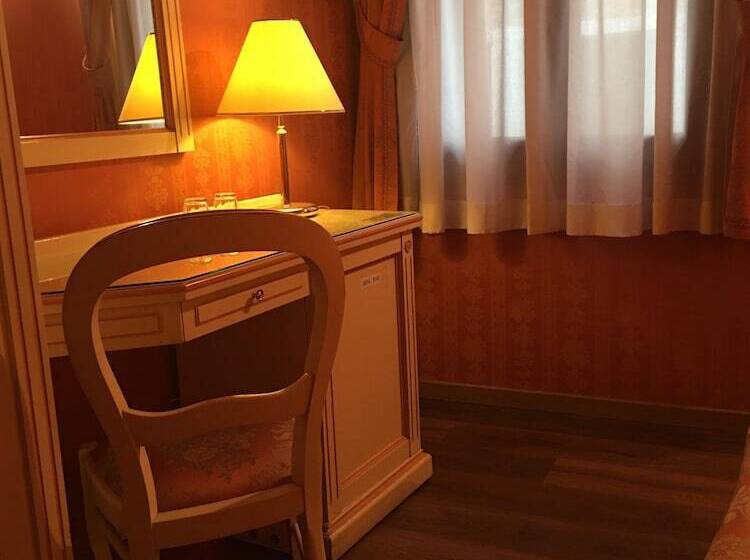اتاق استاندارد, Lanterna Di Marco Polo