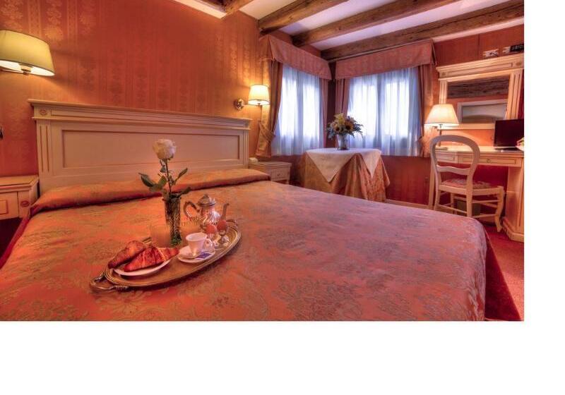 اتاق استاندارد, Lanterna Di Marco Polo