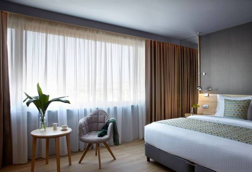장애인을 위한 스탠다드 룸, Wyndham Grand Athens