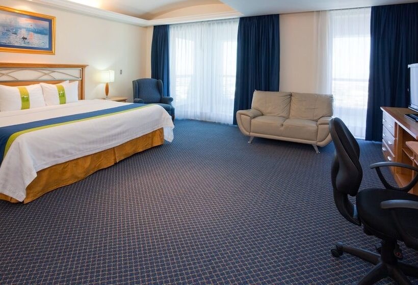سوییت, Holiday Inn Queretaro Zona Diamante, An Ihg