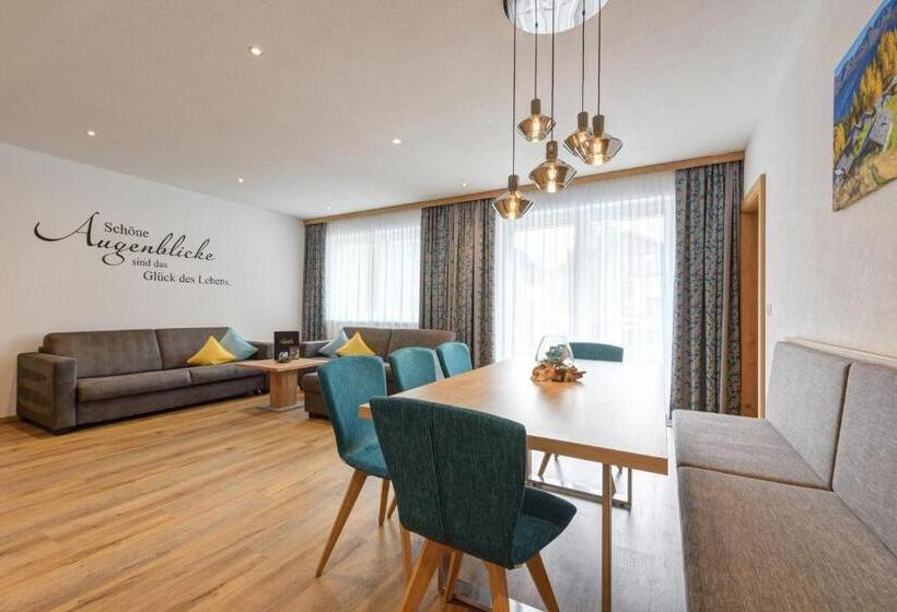 Апартаменты Deluxe 1 Спальня, Aparthotel Lerch