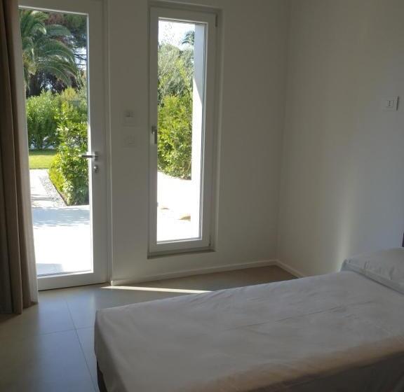 デラックスファミリールーム, Salapia Salis Resort