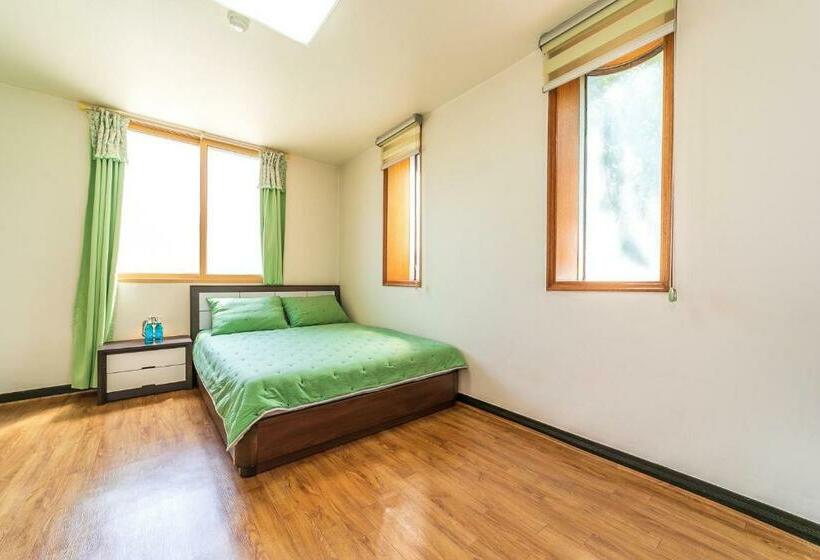 Номер Стандарт, Hoony Guesthouse   Hostel