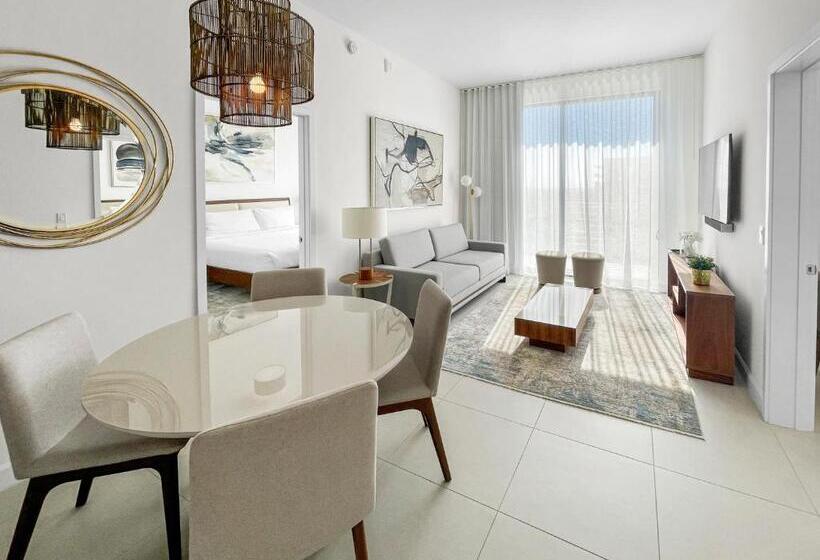 2 Bedroom Suite City View, Provident Grand Luxury Shortterm Residences