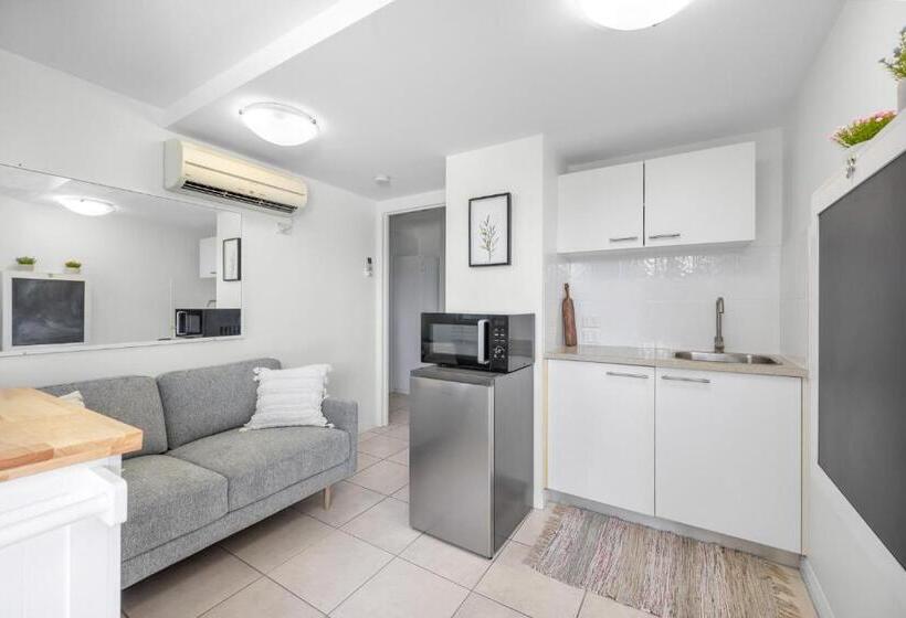 1베드룸 아파트 1층, Tingeera Bespoke Beachfront Apartments