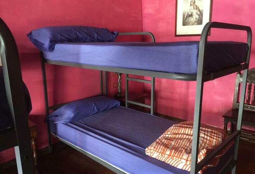 4인용 스탠다드 룸, Albergue Gándara
