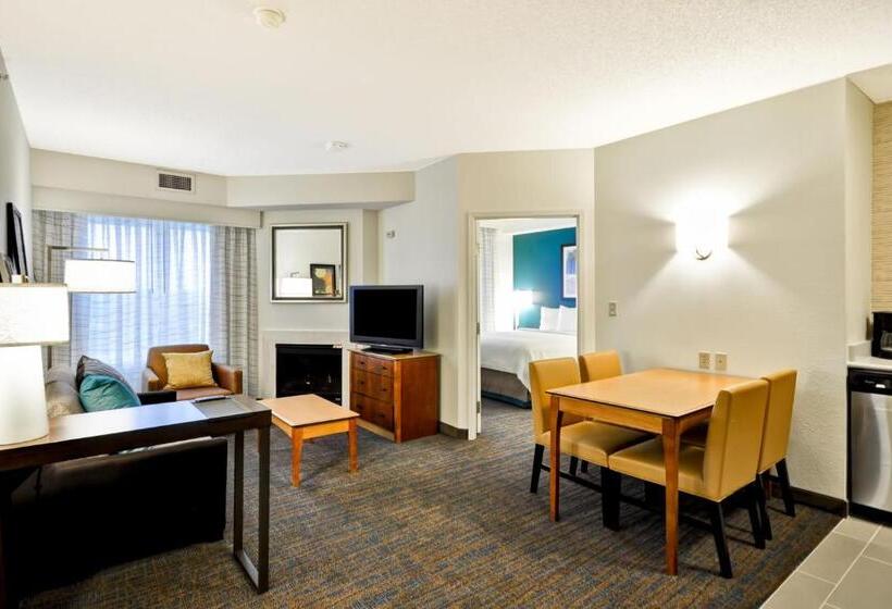 Люкс 2 Спальни, Residence Inn Lexington South Hamburg Place