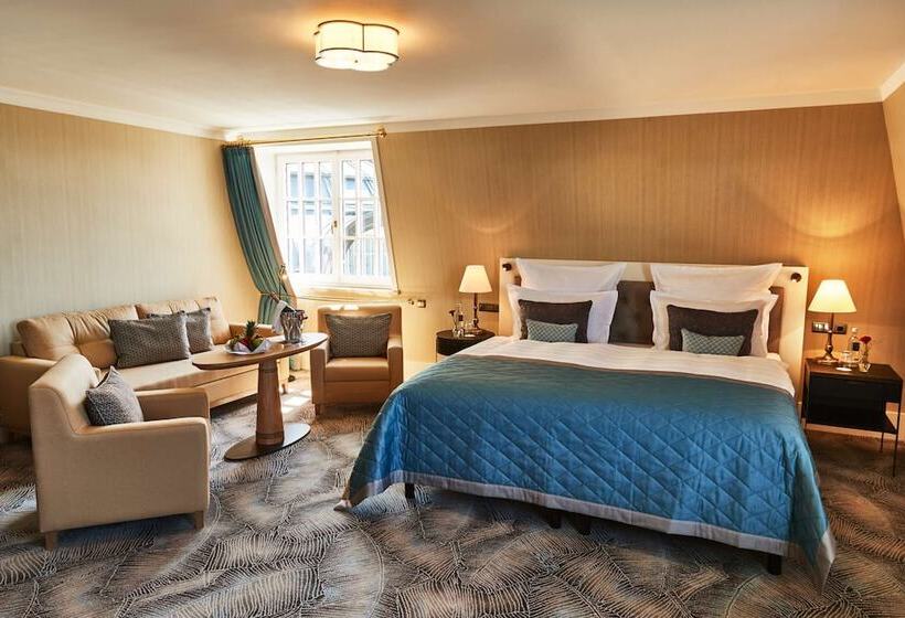 Номер Deluxe с Видом, Steigenberger Icon Grandhotel & Spa Petersberg
