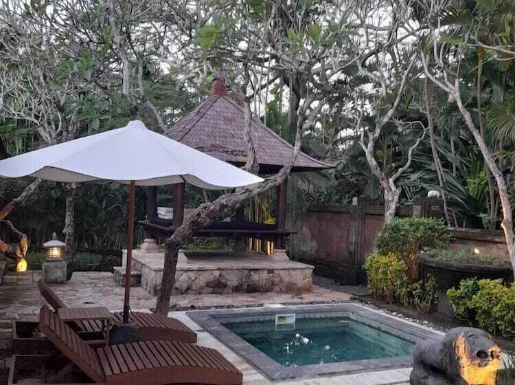 Вилла 1 Спальня, The Royal Beach Seminyak Bali