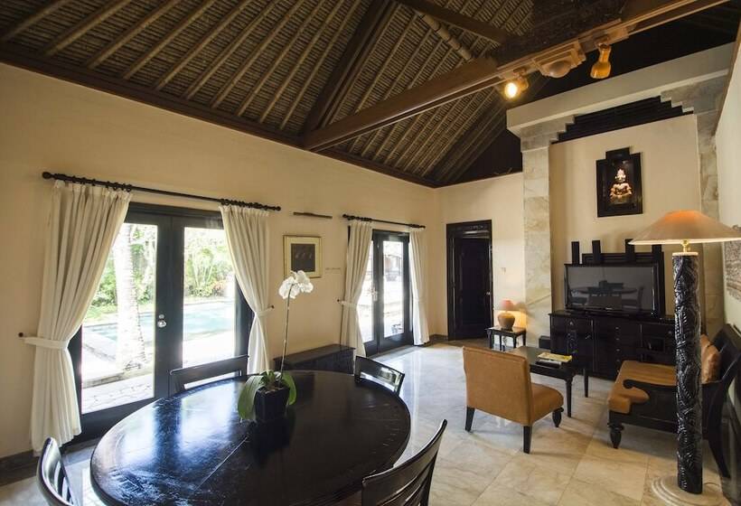 Вилла 1 Спальня, The Royal Beach Seminyak Bali