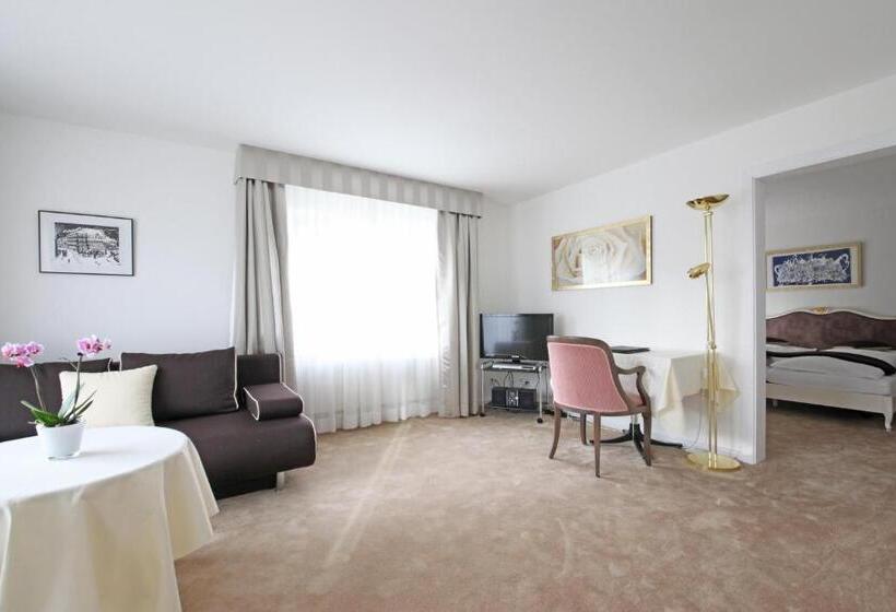 Люкс Вид на Горы, Seminar  & Erlebnishotel Römerturm