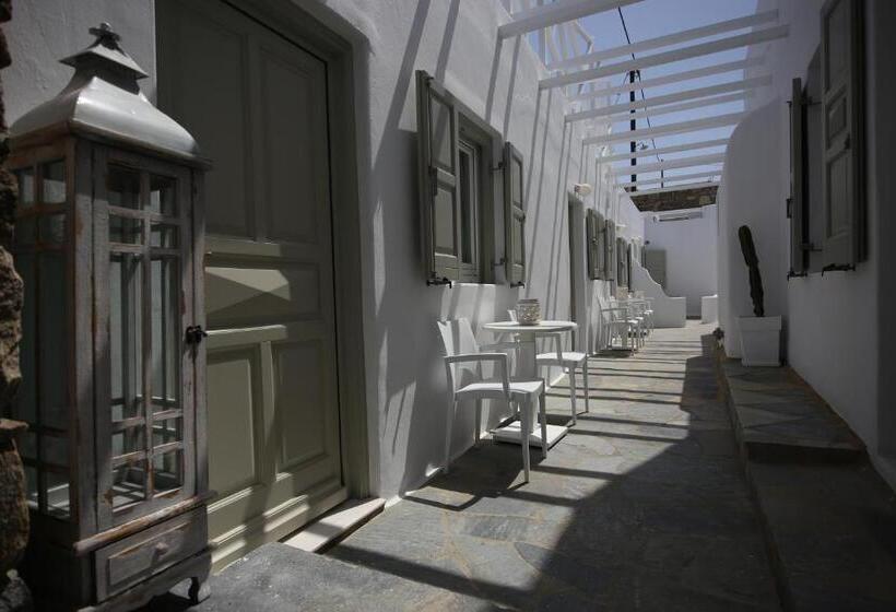 이코노미 인테리어 룸, Damianos Mykonos