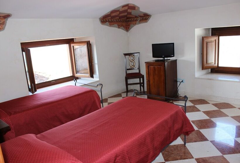 Четырехместный Номер Стандарт, Villa Cosilinum