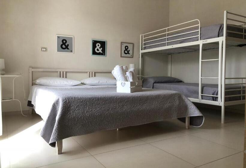 Четырехместный Номер Стандарт с Балконом, B&b La Via Di Casa