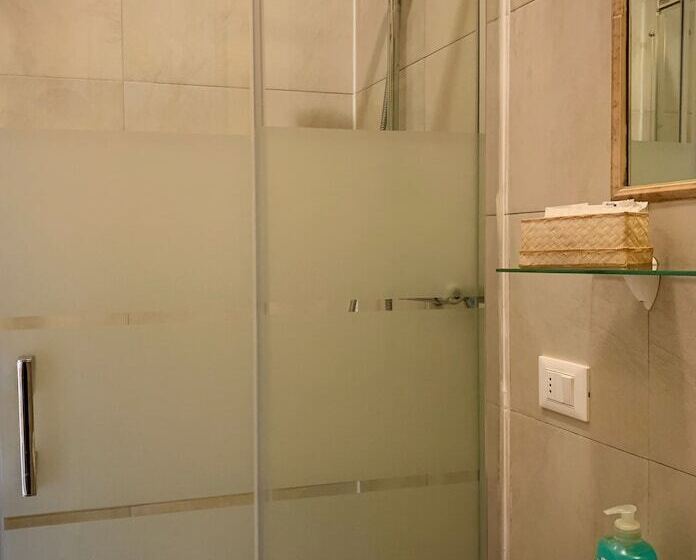 اتاق استاندارد, Ariel B&b