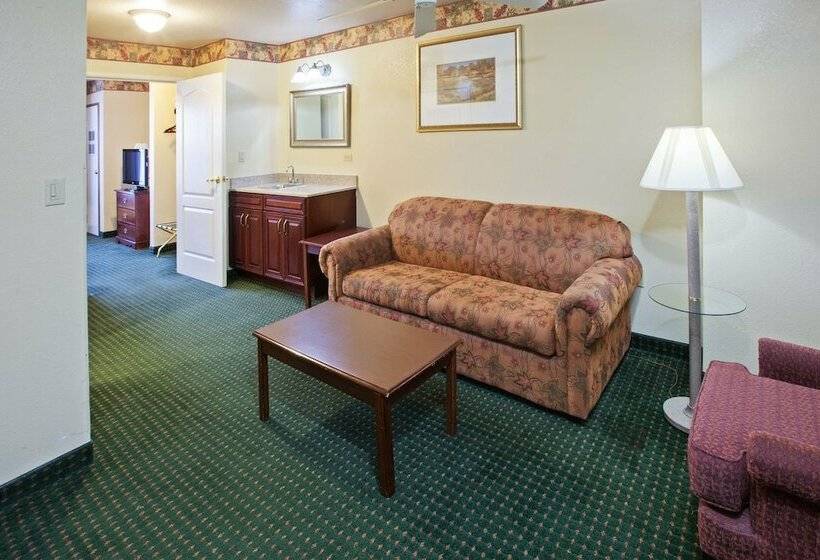 سوییت, Country Inn & Suites By Radisson, Elkhart North, In