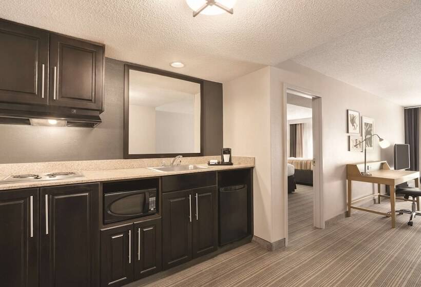 Люкс, Country Inn & Suites By Radisson Raleighdurham Airport Nc