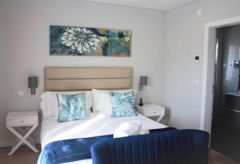 스탠다드 룸 킹사이즈 침대, Silver Seahorse Garden Retreat