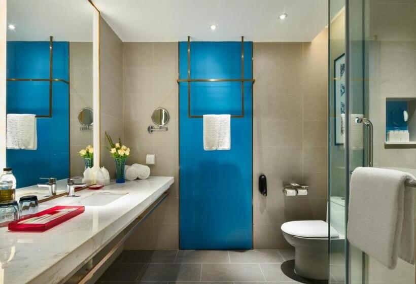 Номер Executive, Q Hotel Haikou Meilan