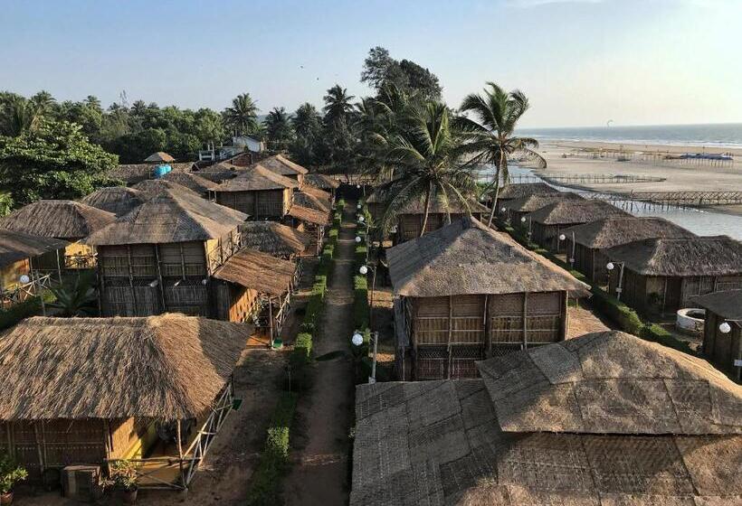 Хижина, Beach Street Eco Resort & Spa