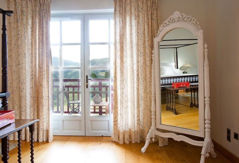 Люкс Престиж, Auberge Ostapé