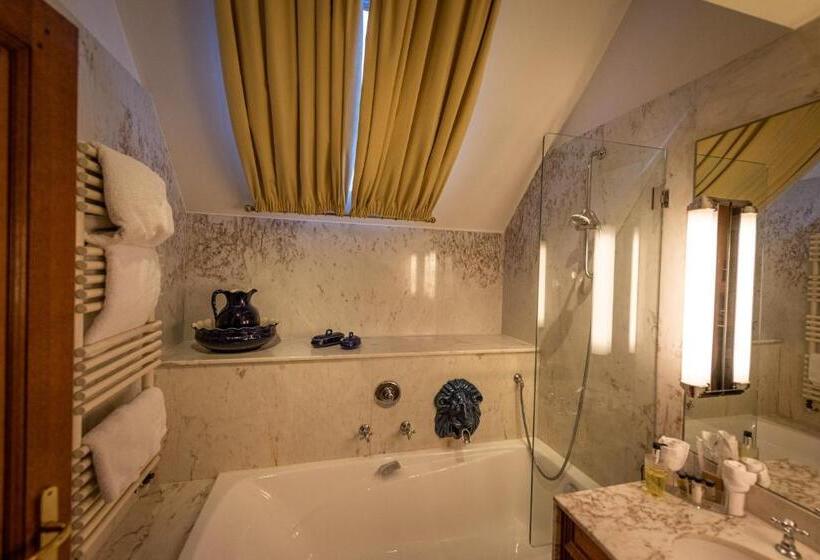 اتاق استاندارد, Auberge Saint Walfrid Hôtel Restaurant & Spa