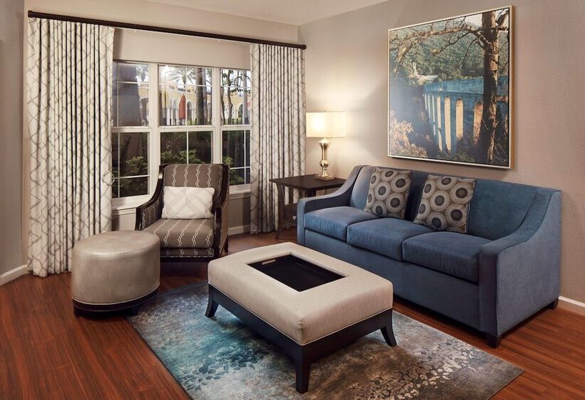 Sviitti 2 Makuuhuonetta, Hilton Grand Vacations Club Tuscany Village Orlando