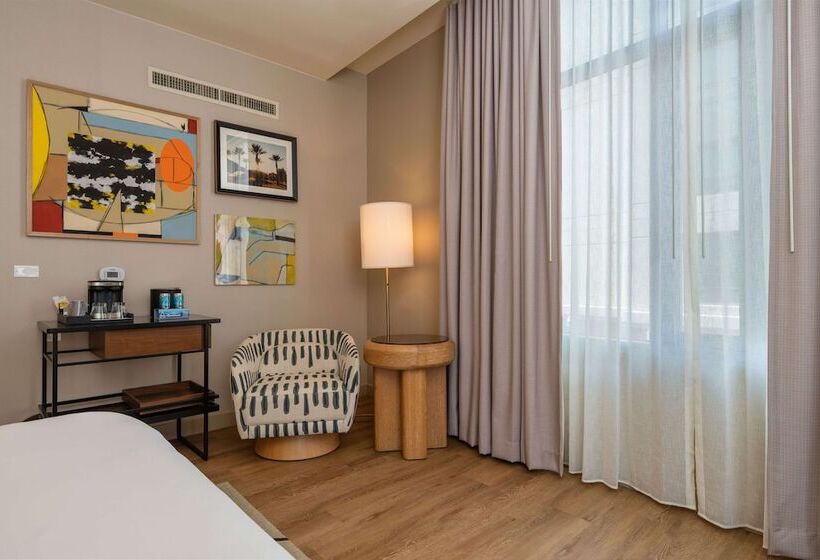 Quarto Estandar Cama Casal, Hilton San Diego Gaslamp Quarter