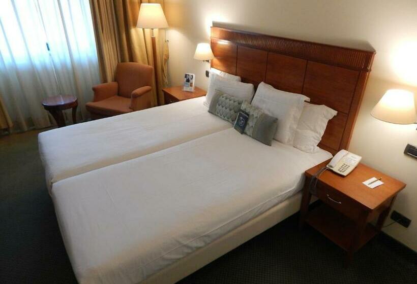 اتاق استاندارد برای معلولان, Mercure Leonardo Da Vinci Rome Airport