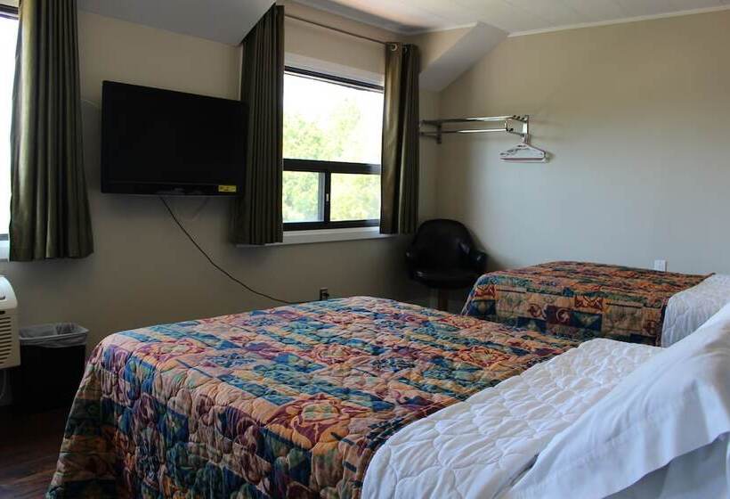 带2个双人床的标准工作室, Sauble Beach Lodge