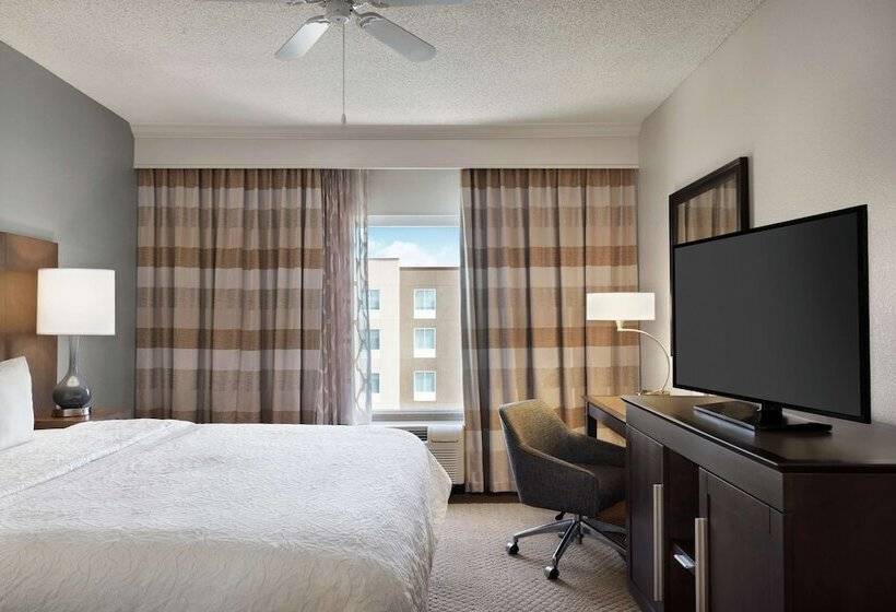 Люкс, Hampton Inn & Suites Montgomery Eastchase