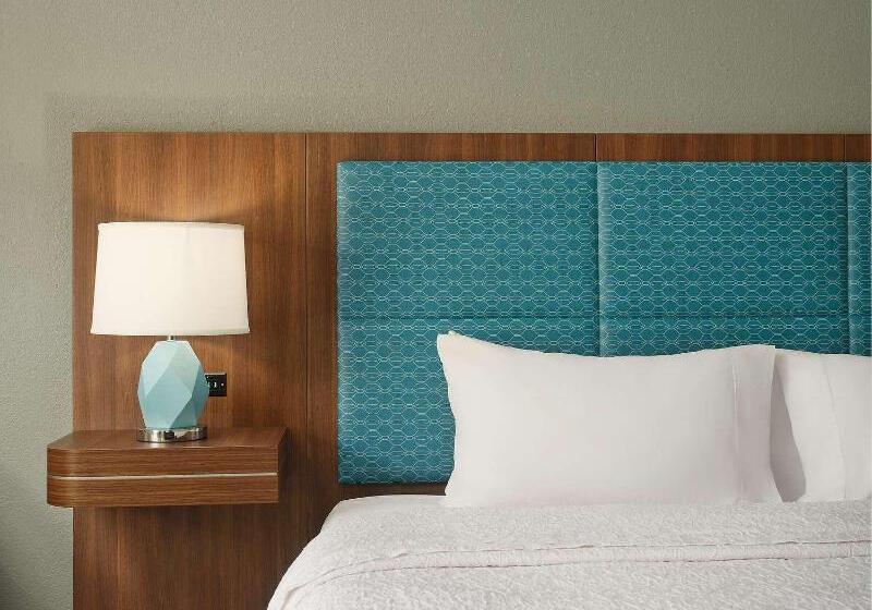 Стандартный Номер Кровать Кинг, Hampton Inn Covington