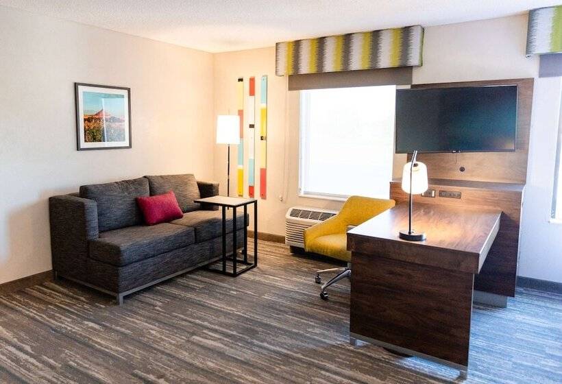 Студия Стандарт, Hampton Inn & Suites Scottsbluffconference Center