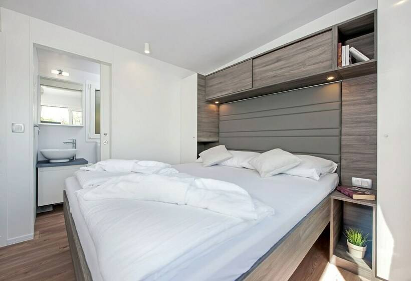 2间卧室的房子, Mediteran Kamp Mobile Homes In Naturist Camping Solaris