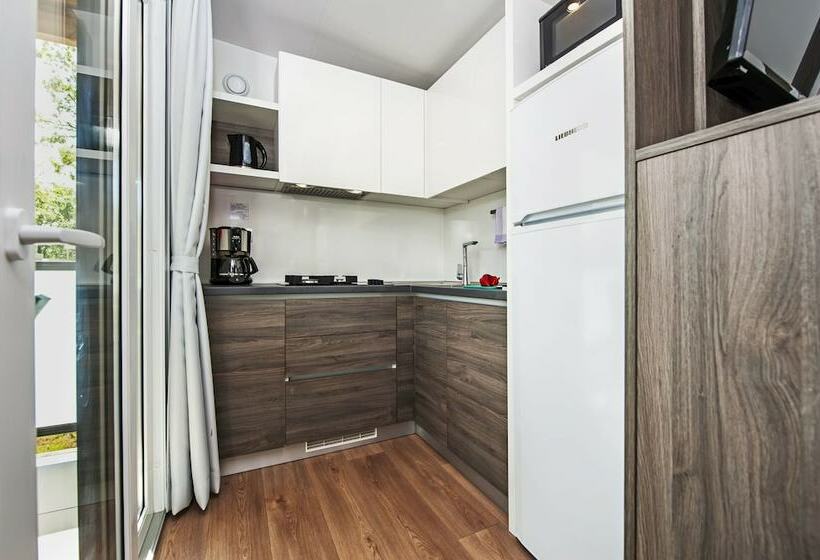 2间卧室的房子, Mediteran Kamp Mobile Homes In Naturist Camping Solaris