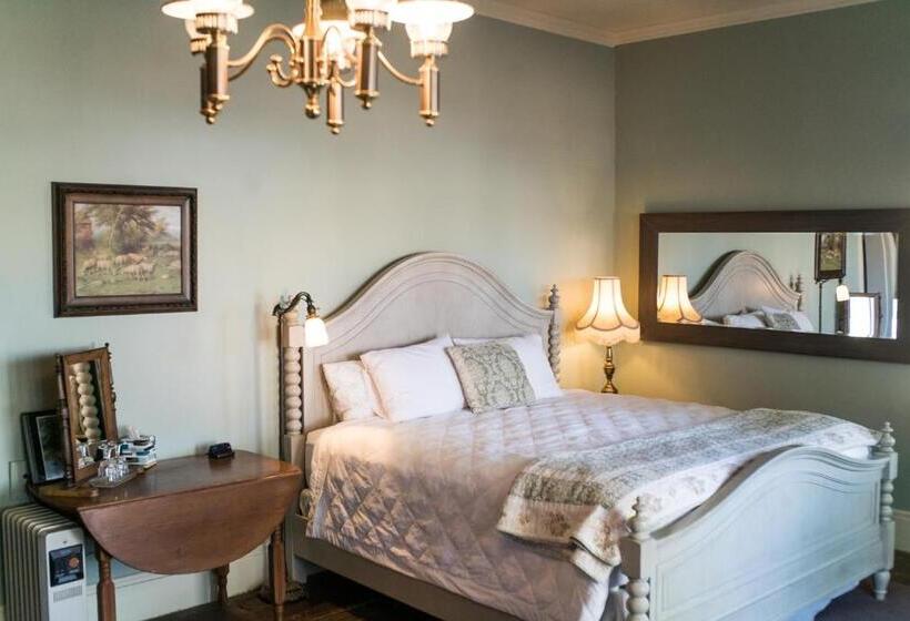 Superior 3 Pers. Værelse, The Mulberry Inn  An Historic Bed And Breakfast