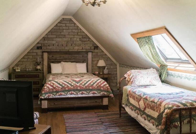 Standard 3 Pers. Værelse, The Mulberry Inn  An Historic Bed And Breakfast