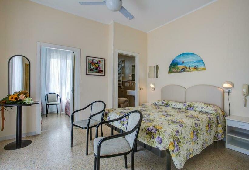 Quarto Estandar, Deanna