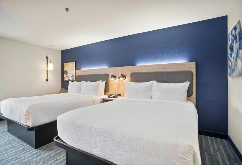 Quarto Estandar Cama Queen para Deficientes Físicos, City Express by Marriott Duluth