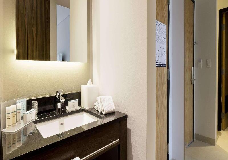 اتاق لوکس با تخت بزرگ, Margaritaville Hotel San Diego Gaslamp Quarter