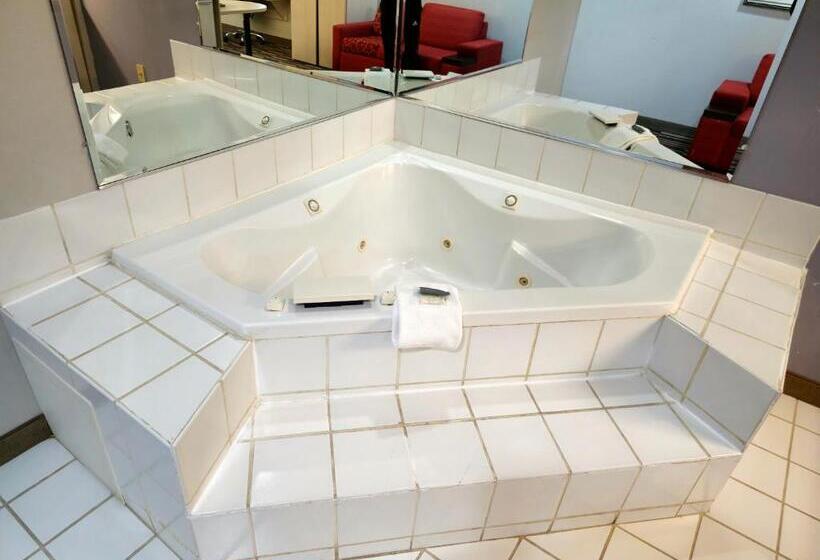 Студия Deluxe, Microtel Inn & Suites Claremore