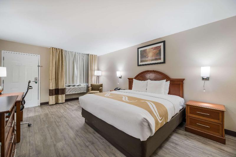 Номер Deluxe Адаптированный для Инвалидов, Microtel Inn & Suites Claremore