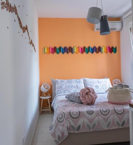 Номер Basic, Intra Rooms