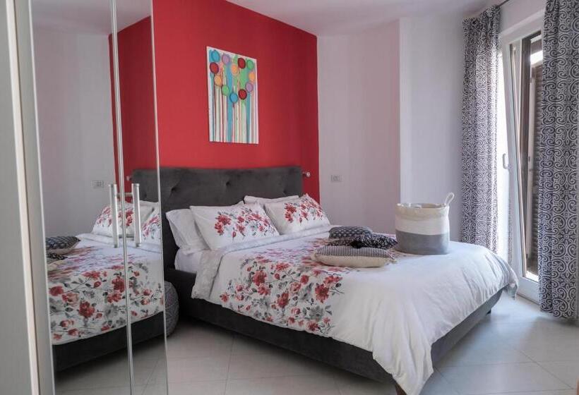 Номер Deluxe, Intra Rooms