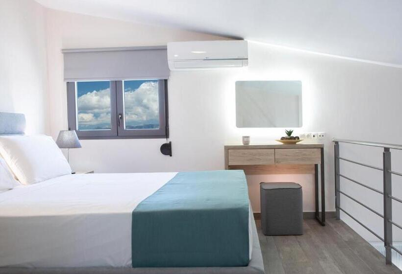 小型豪华套房, Kn Ionian Suites